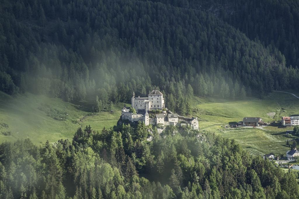 Hotel Garni Panorama Scuol Exterior photo